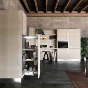 Capri modular kitchen, with island and