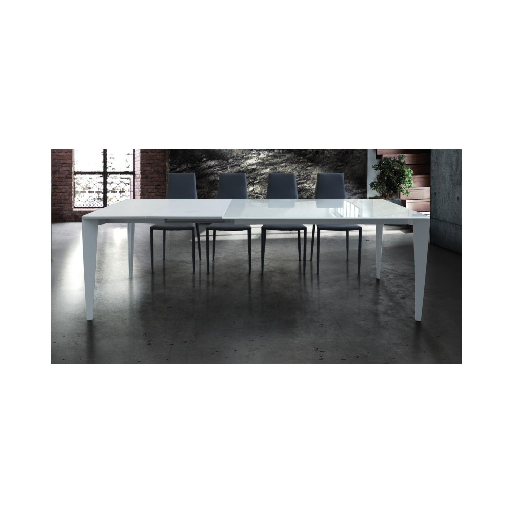 Table extensible, plateau en verre trempé, structure en métal