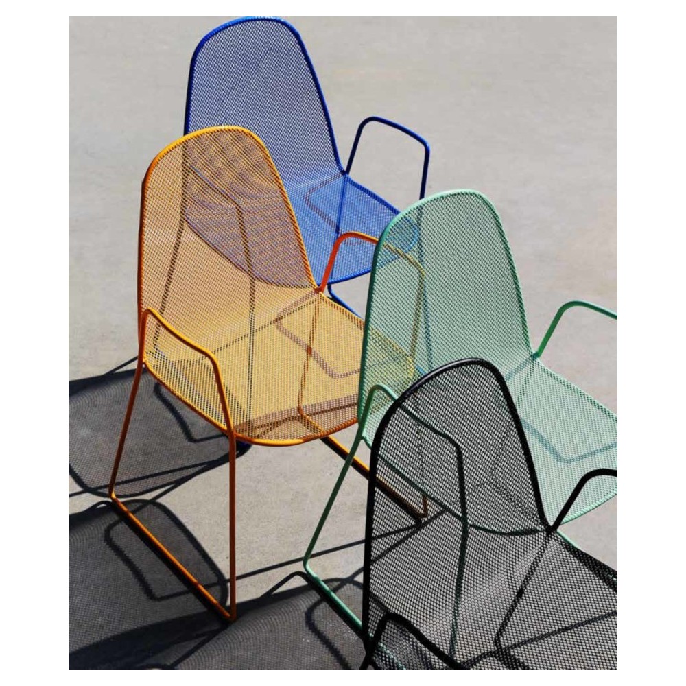 Camilla 2 outdoor chair with structure, seat and