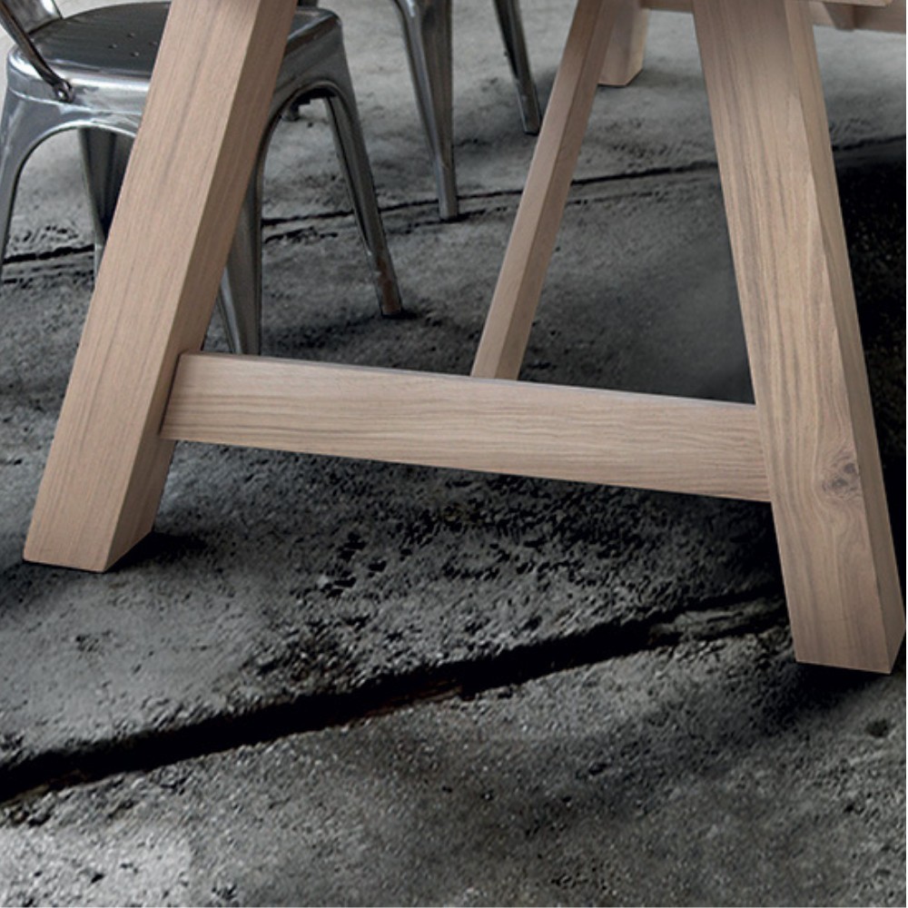 Flora fixed table in solid open knot with debarked