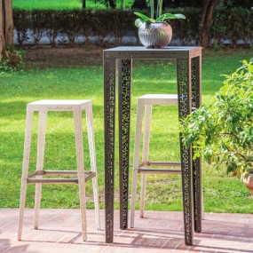 Easy high table for outdoor design in perforated metal