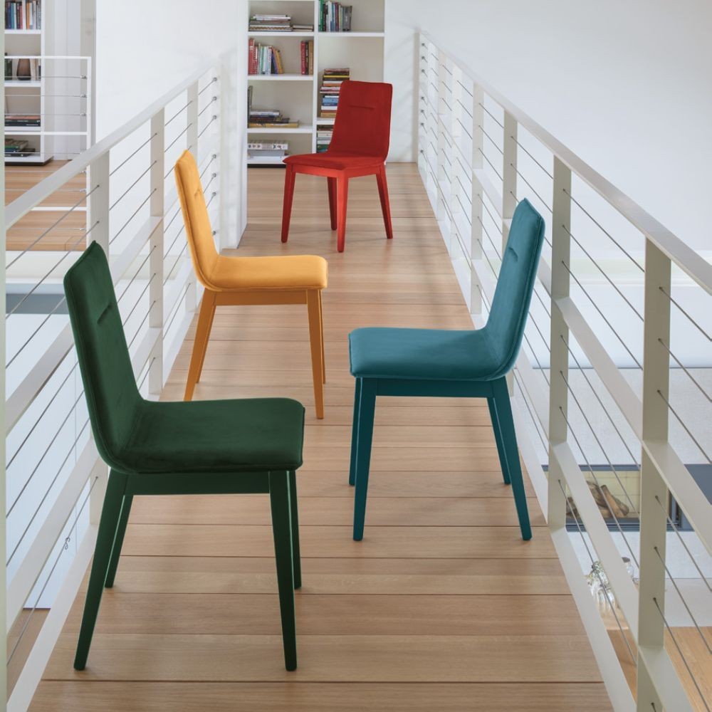 LISBONA chair with wooden structure and velvet effect microfiber seat